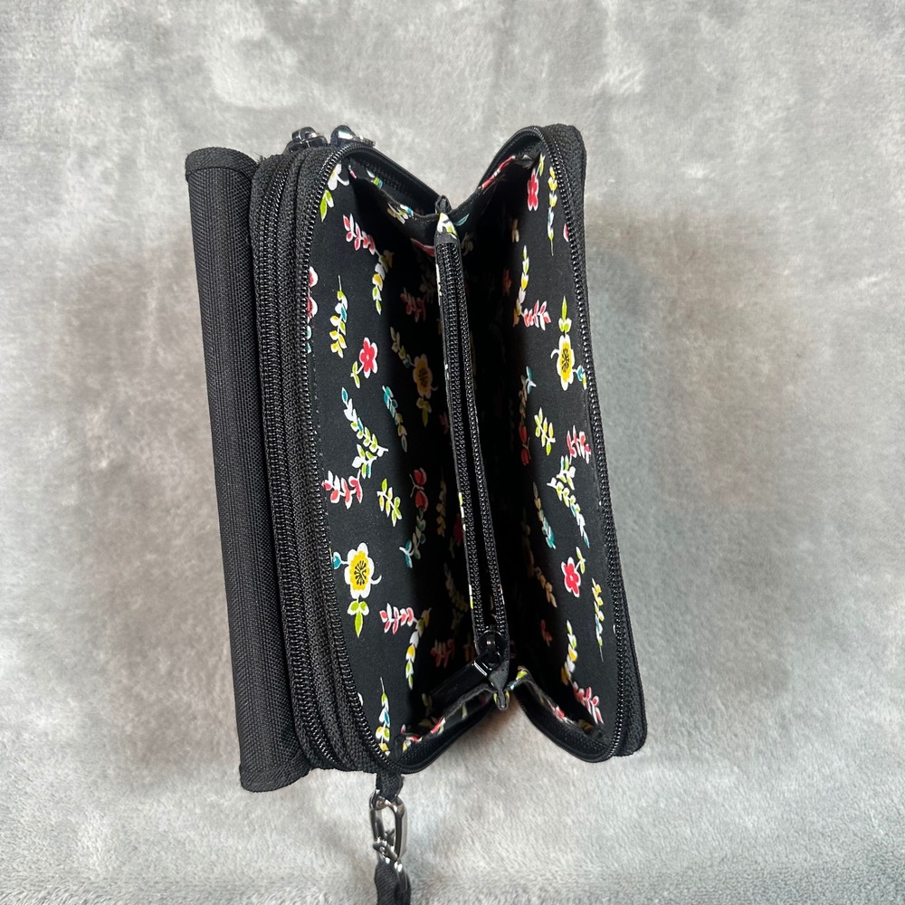 Vera Bradley RFID All In Wristlet Black Performance Twill Floral - Picture 4 of 12